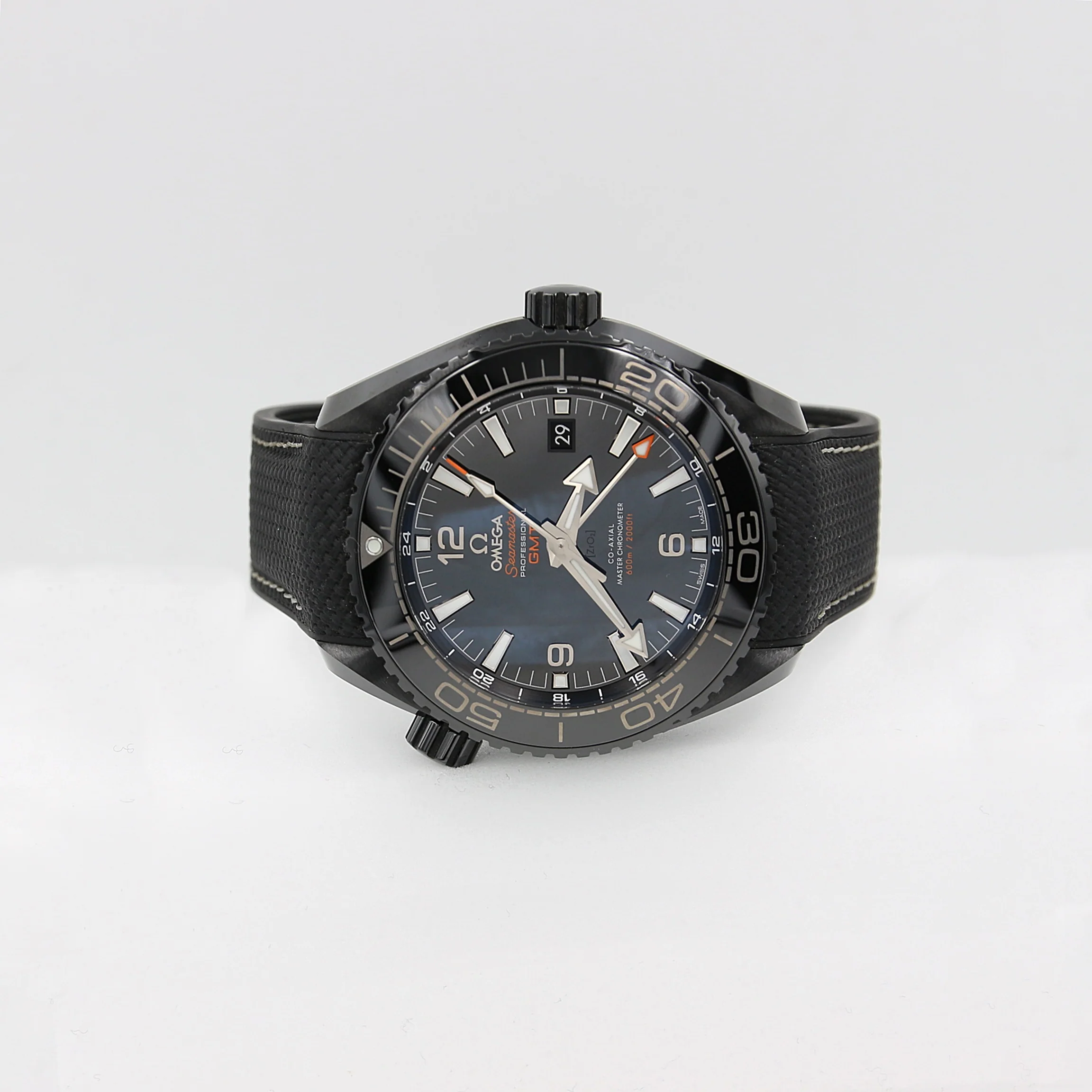 Omega Seamaster Planet Ocean Deep Black Ceramic ref. 215.92.46.22.01.001 - Image 4