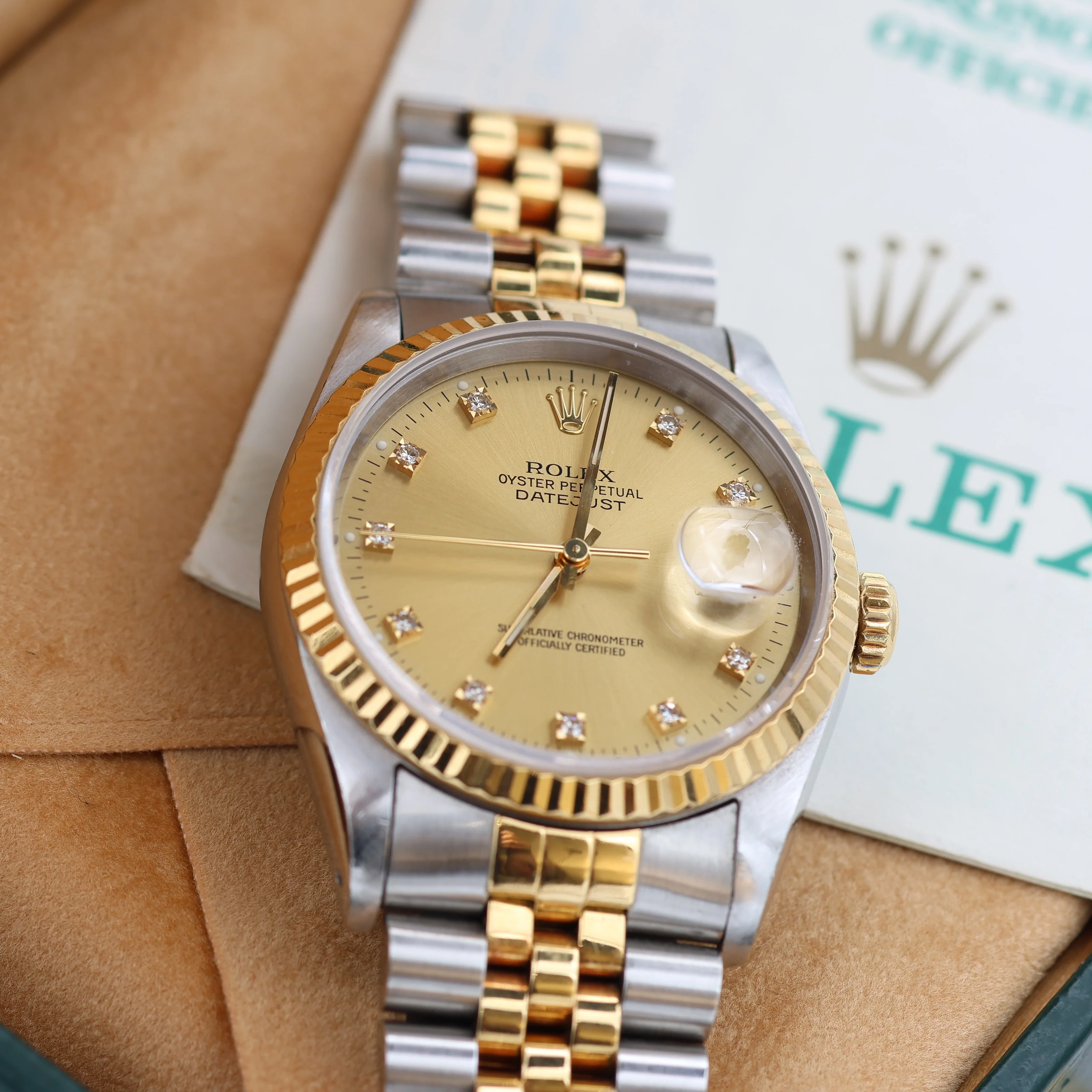 Rolex Datejust 36 ref. ref. 16233G Champagne Small Diamonds dial - Full set - Image 4