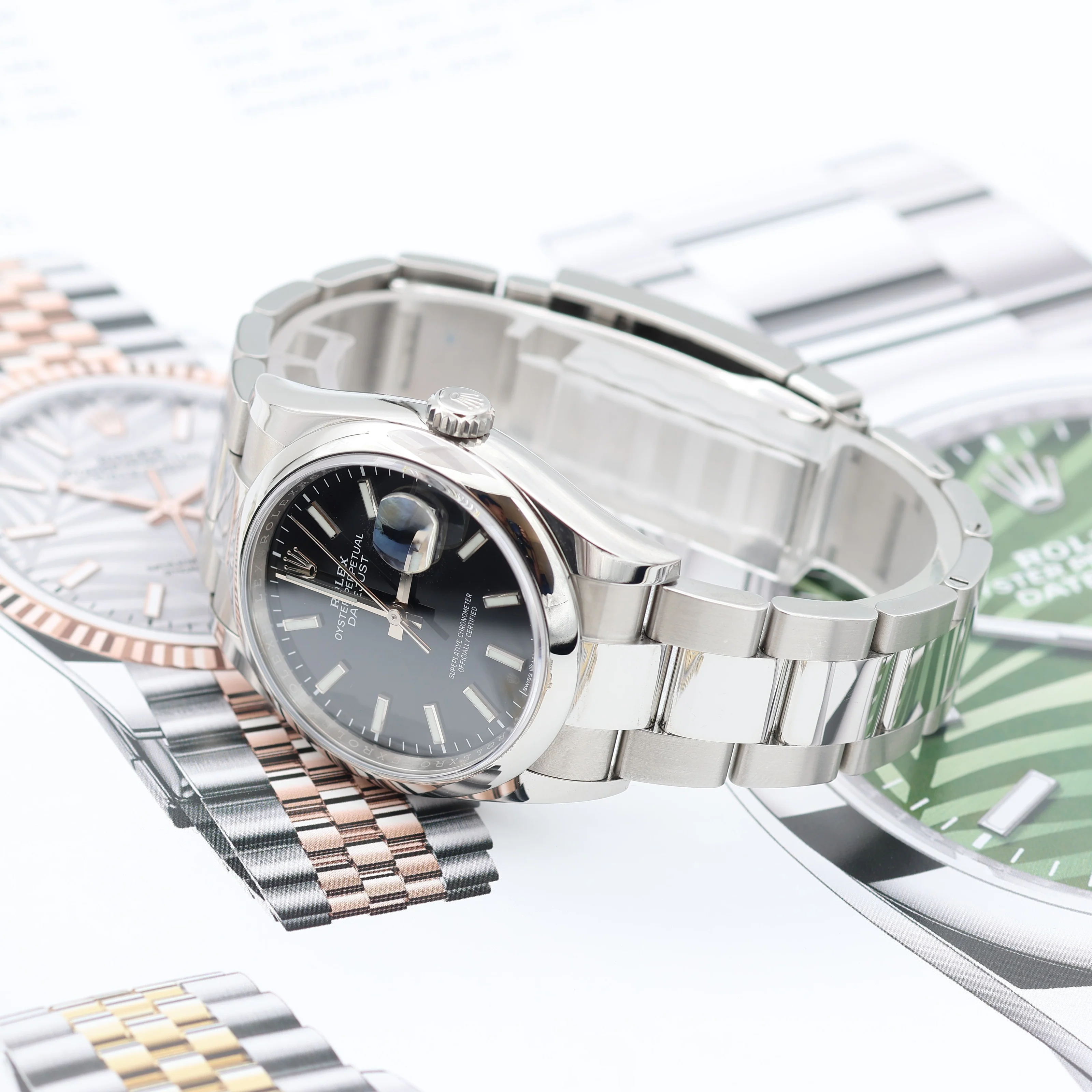 Rolex Datejust ref. 126200 Black Dial Oyster bracelet - Full Set - Image 6